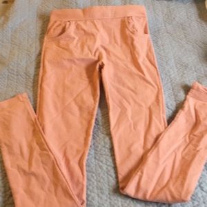 Peach Leggings With Pockets